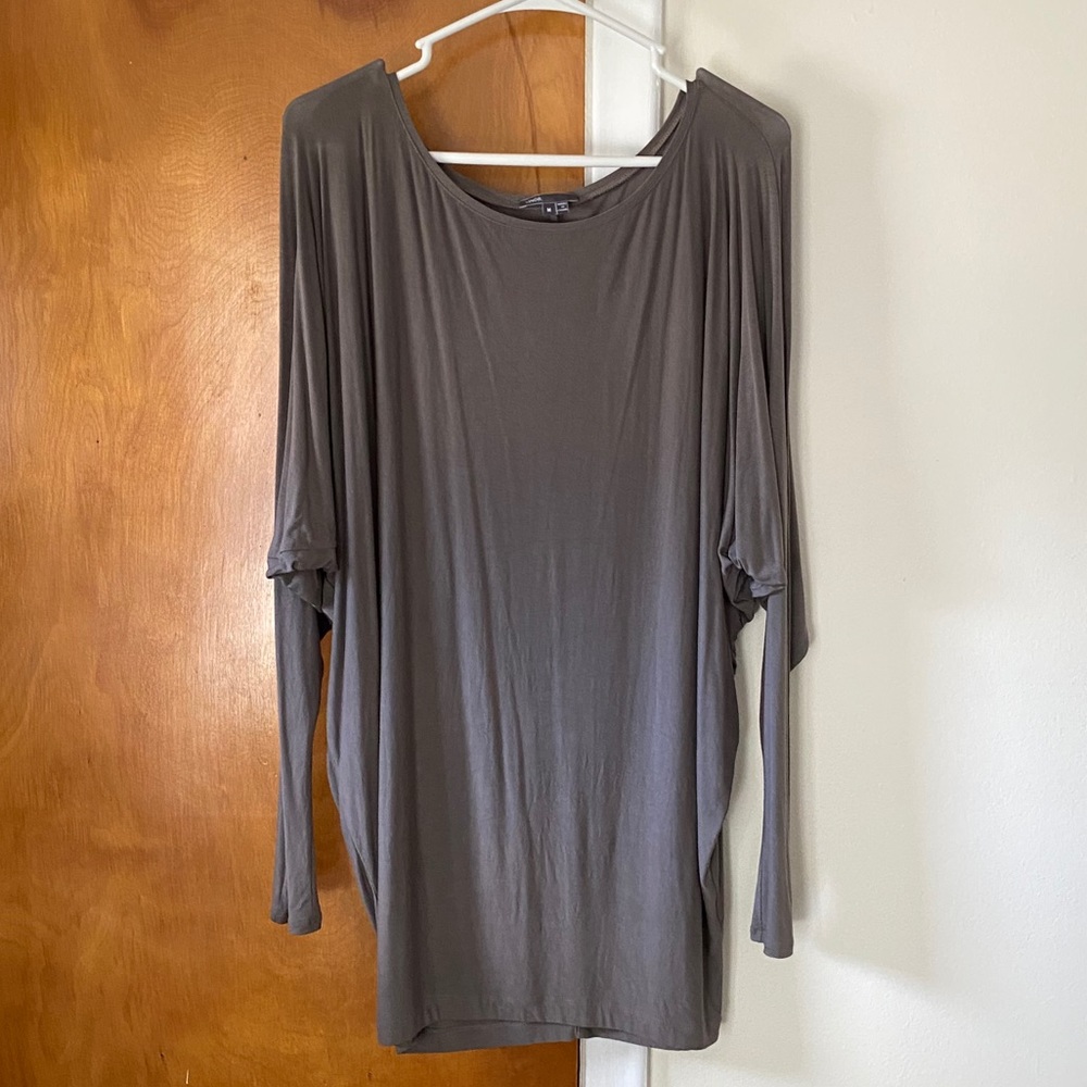 Vince. Dolman Sleeve Top